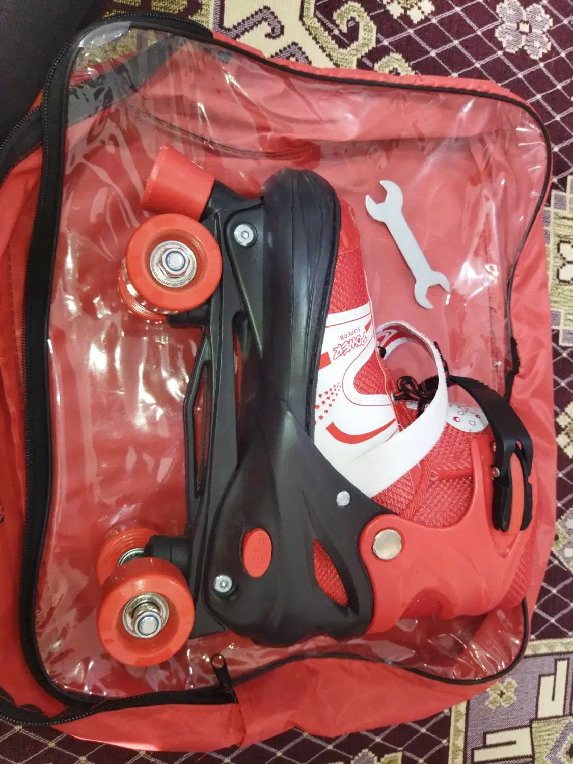 اسکیت خارجی جنس خوب|دوچرخه، اسکیت، اسکوتر|مشهد, کارمندان دوم|دیوار