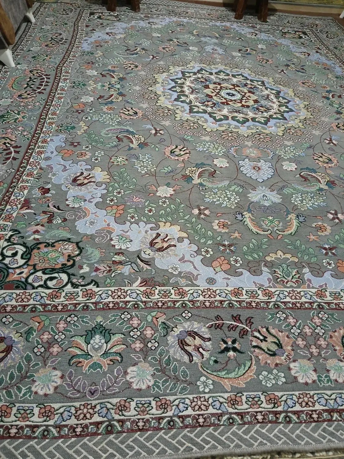 روفرشی 9 متری سالم وتمیز یکماه پهن شده|روفرشی|لاهیجان, کوی زمانی|دیوار