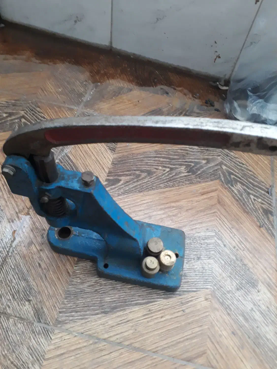 لوازم خانگی|لوازم خیاطی و بافتنی|خوی, |دیوار