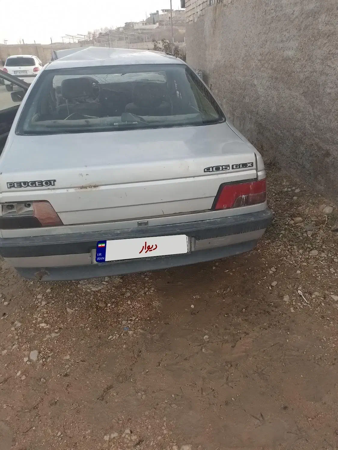 پژو 405 GLX - دوگانه سوز CNG، مدل ۱۳۸۵|خودرو سواری و وانت|شیراز, شهرک بهشتی|دیوار