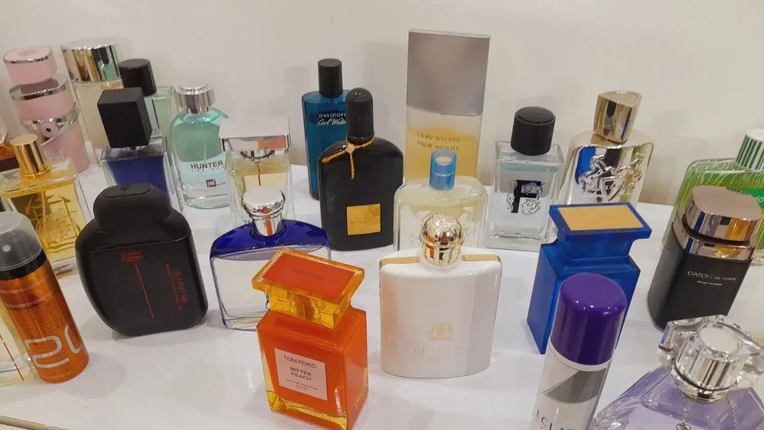 فروش ادکلن در منزل بدون واسطه و تحویل حضوری|آرایشی، بهداشتی، درمانی|مشهد, یوسفیه (شهرک غرب)|دیوار