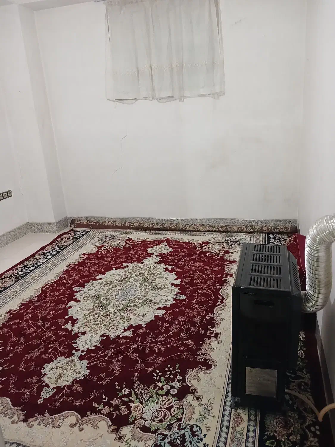 اجاره روزانه و هفتگی منزل مبله ویلایی|اجارهٔ کوتاه‌مدت آپارتمان و سوئیت|شیراز, شهرک صادقیه|دیوار