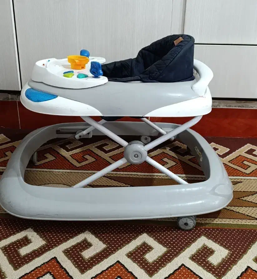 روروئک درهشهر|کالسکه و لوازم جانبی|دره شهر, |دیوار