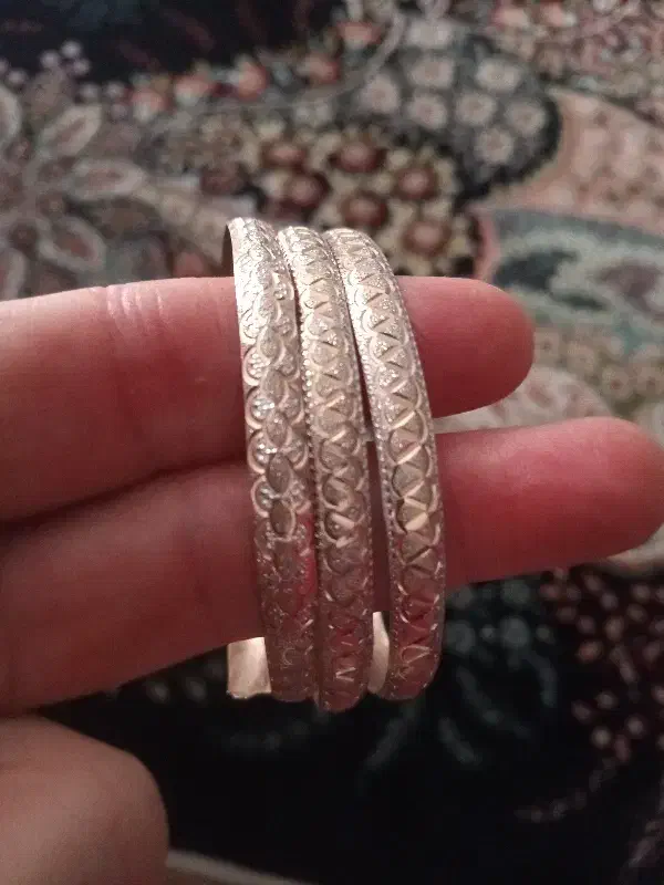 النگو|جواهرات|قدس, شهر‌قدس|دیوار