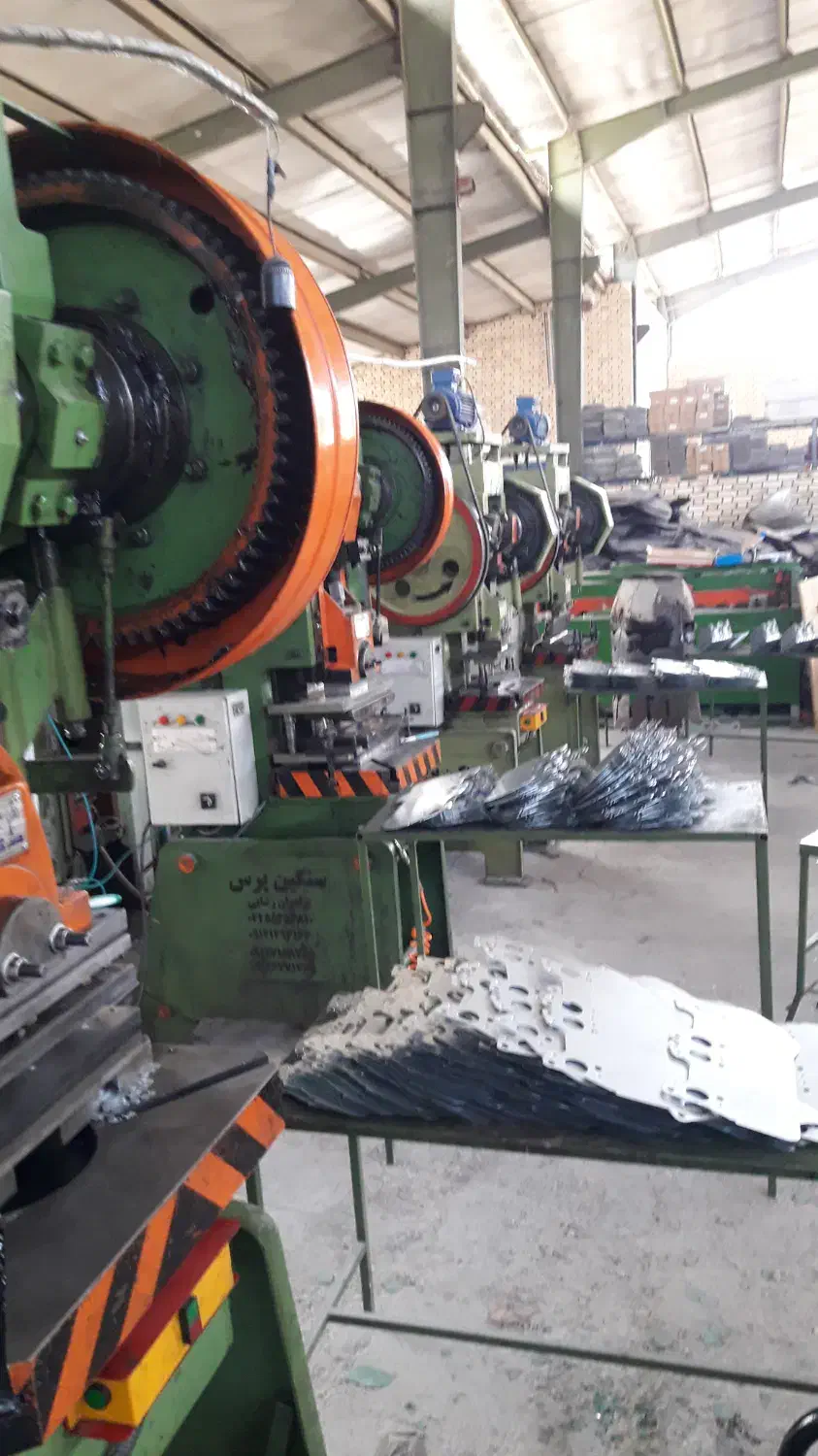 جذب نیروی کار خانم|استخدام صنعتی، فنی، مهندسی|نمین, |دیوار