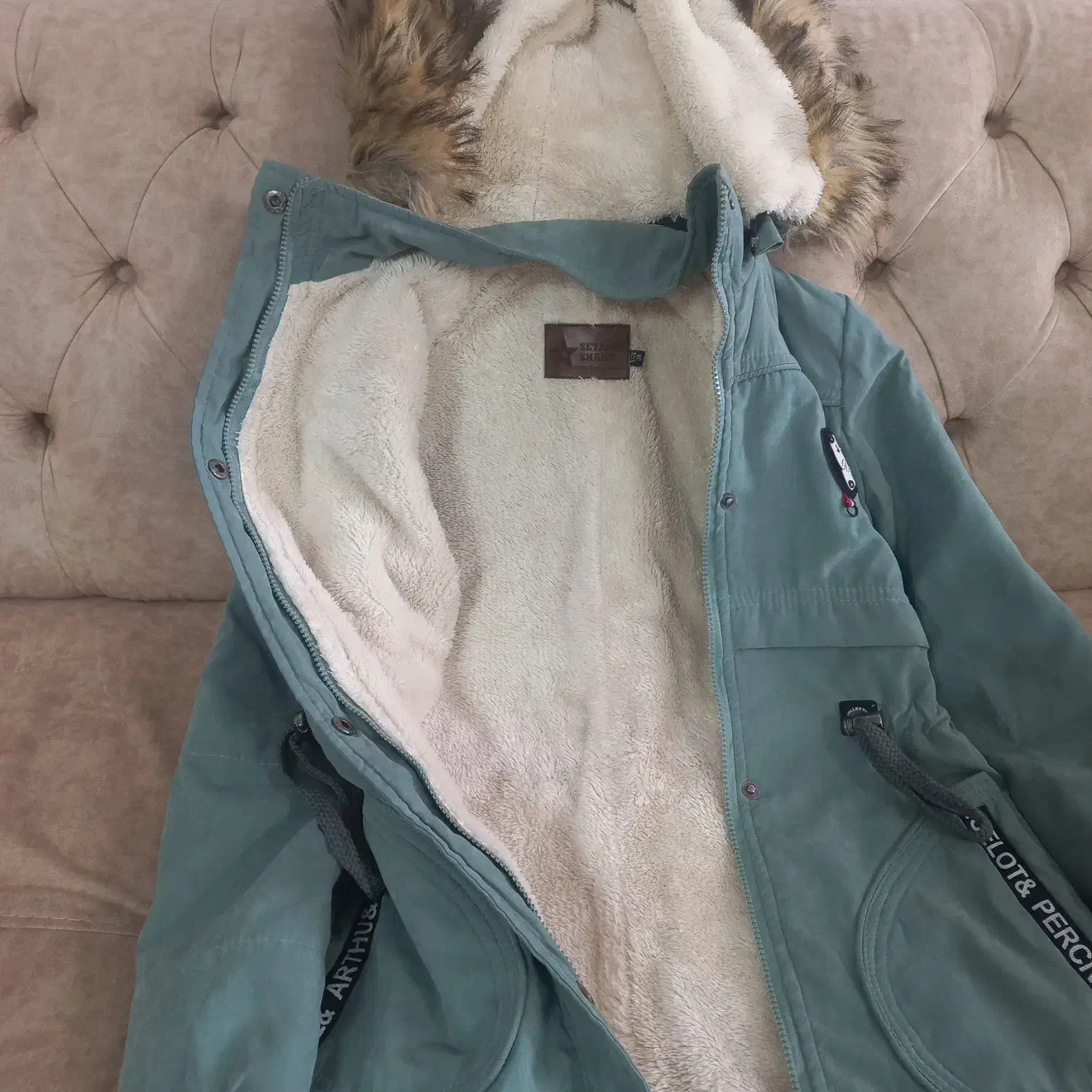 کاپشن خزدار سایز ۳۸|لباس|اردبیل, |دیوار