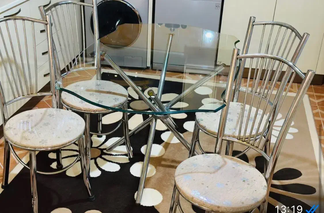 میز غذاخوری|میز و صندلی غذاخوری|ایلخچی, |دیوار