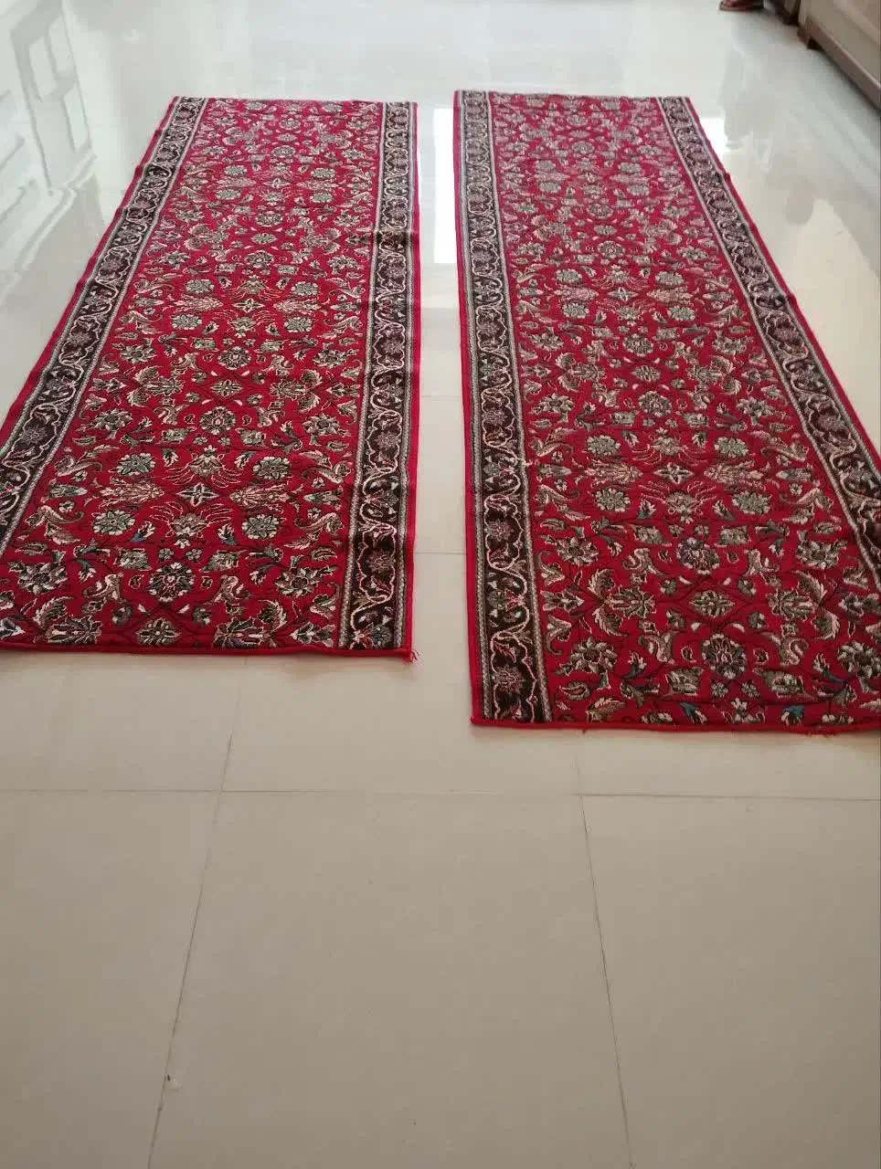 دو تخته فرش کناره ماشینی|فرش|همدان, |دیوار