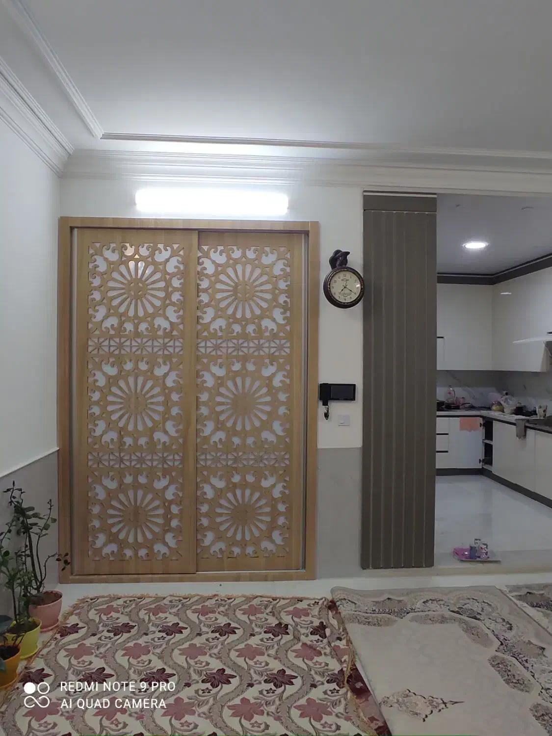 ساخت انواع کابینت و کمد و میزآرایش|جاکفشی، کمد، دراور|کاشان, امیرکبیر|دیوار