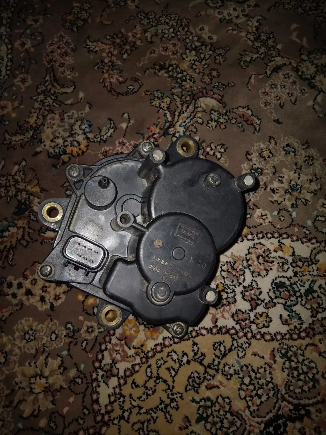 سبک سنگین بغل گیربکس ایسوزو دی مکس|قطعات یدکی و لوازم جانبی|قدس, هفت جوی|دیوار