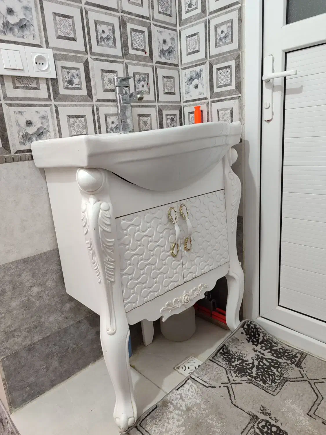 روشویی ، روشویی سالم ، رو شویی|لوازم سرویس بهداشتی|کبودرآهنگ, |دیوار