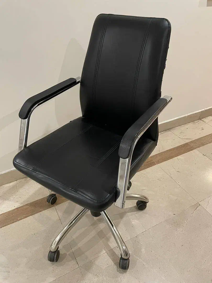 میز و صندلی کارمندی|مبلمان اداری|تهران, محمودیه|دیوار