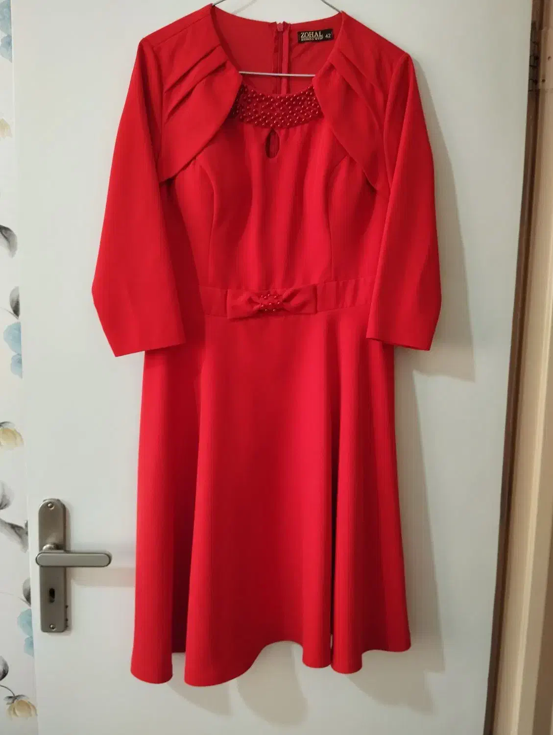 لباس مجلسی|لباس|اراک, |دیوار