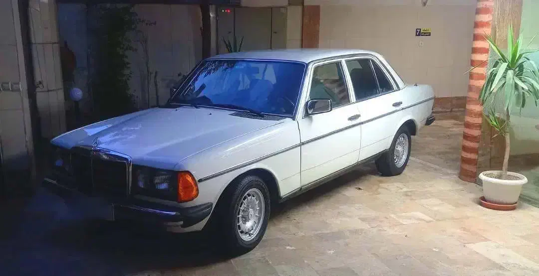 بنز ۲۳۰ دانشجویی|خودرو کلاسیک|تهران, کرمان|دیوار