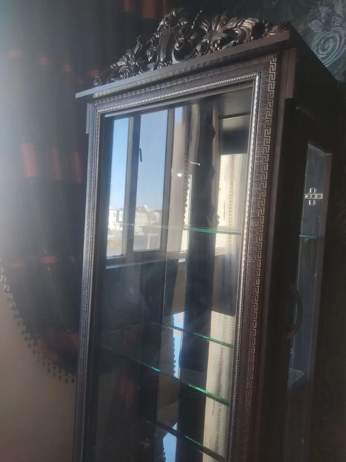 بوفه چوبی تاج دار|بوفه، ویترین، کنسول|زنجان, |دیوار