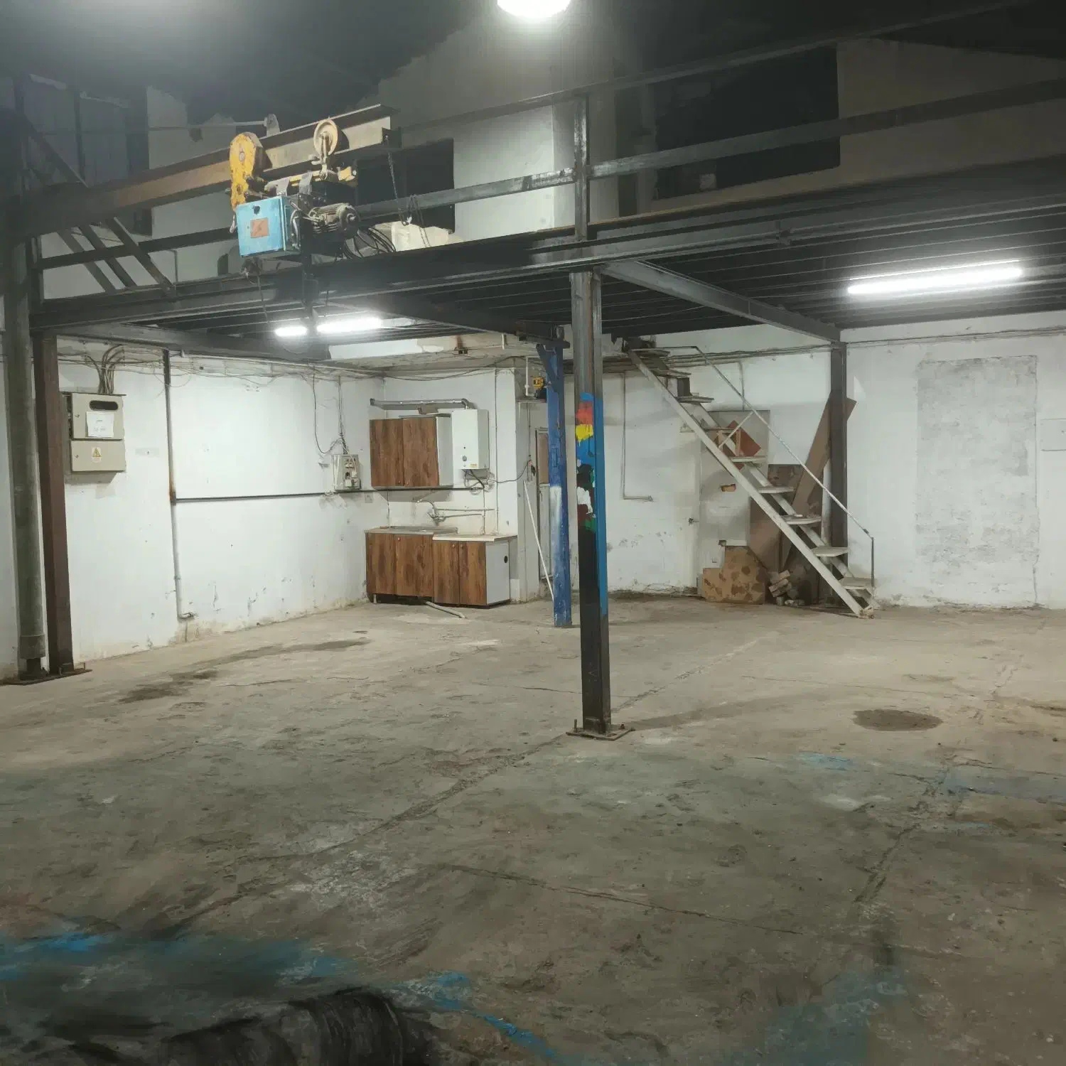 اجاره کارگاه سوله تجاری.کمرد.سیاهسنگ.کرشت.|اجارهٔ دفتر صنعتی، کشاورزی، تجاری|پردیس, فاز ۶|دیوار