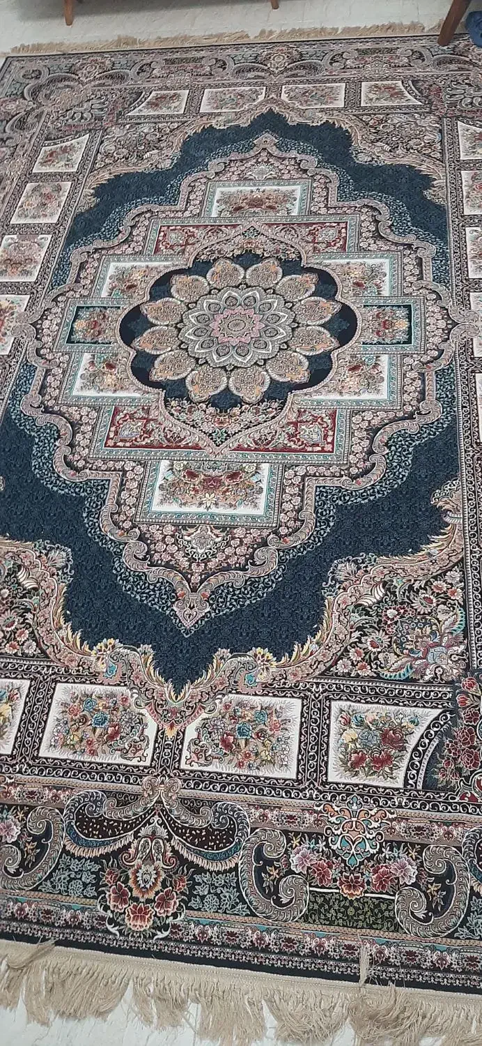 دوعدد فرش ۹متری|فرش|فومن, |دیوار