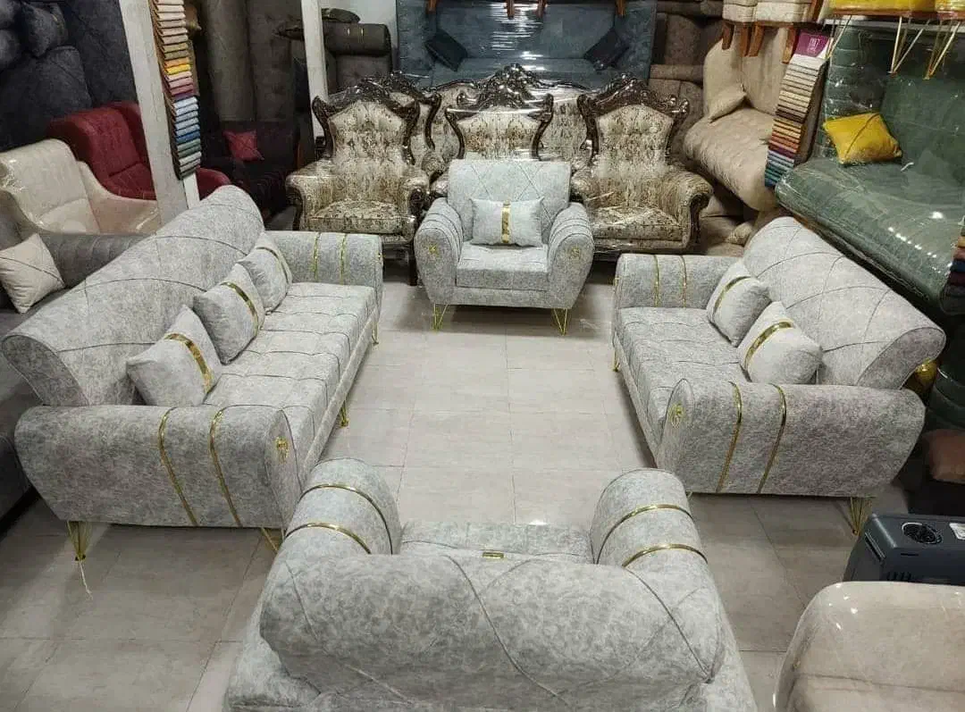 بزرگترین گالری مبل‌نگین*جنب بیرون‌برسفیر*|مبلمان خانگی و میز عسلی|یاسوج, |دیوار