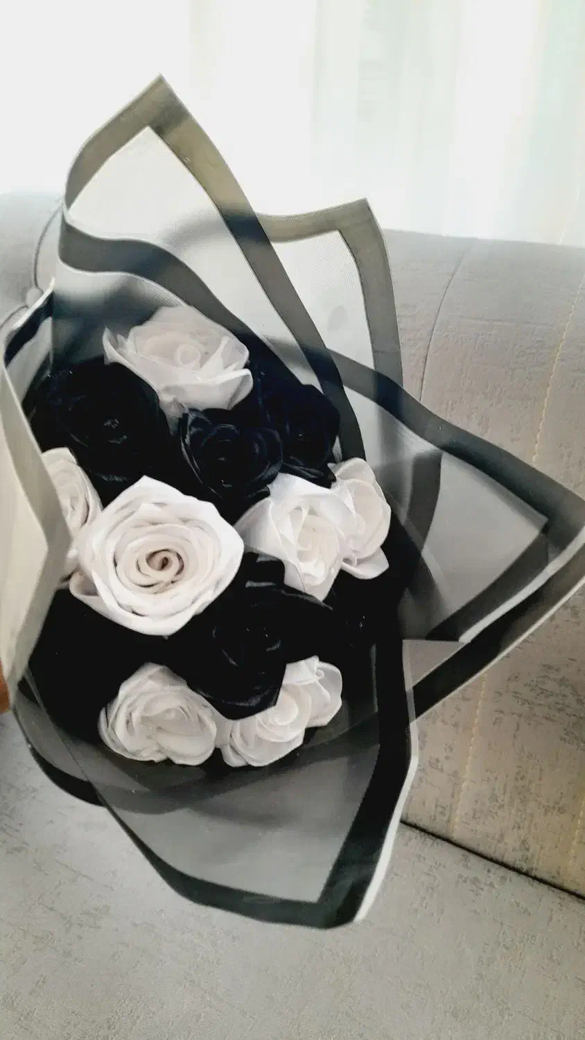 دسته گل ربانی مشکی سفید|گل مصنوعی|تربت جام, عیدی آباد|دیوار