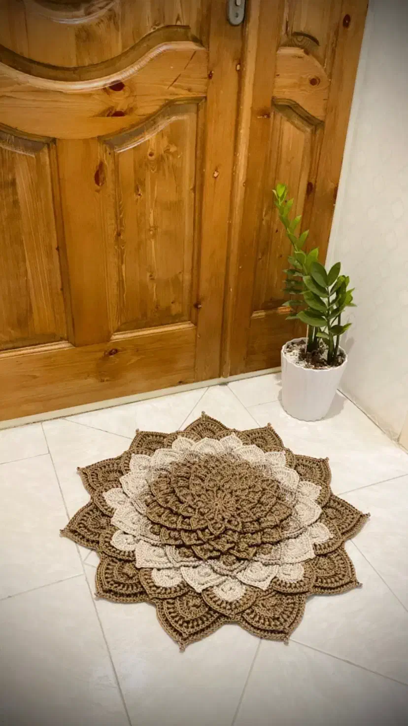 فرش گرد|فرش|اندیشه, اندیشه فاز ۳|دیوار