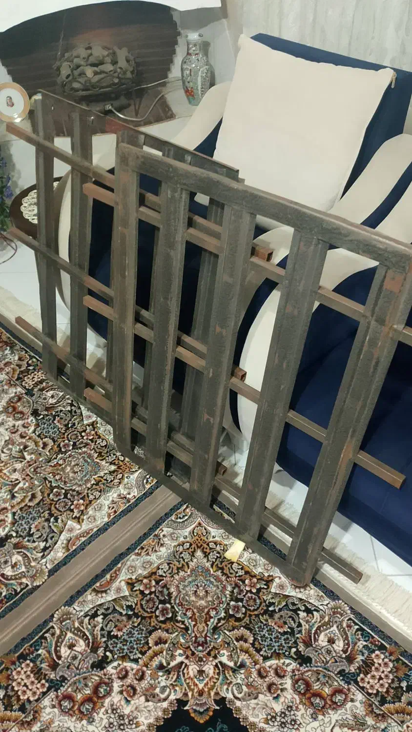 تخت فلزی ۹۰ در ۲ متر|تخت و سرویس خواب|رشت, کاکتوس|دیوار