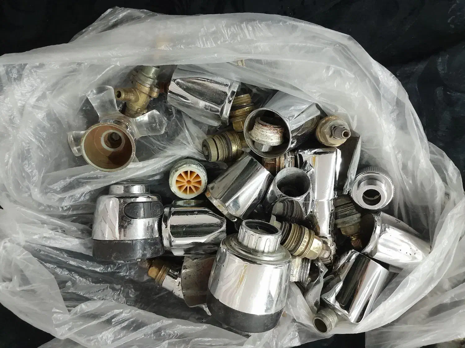 شیرالات|لوازم سرویس بهداشتی|اندیمشک, |دیوار