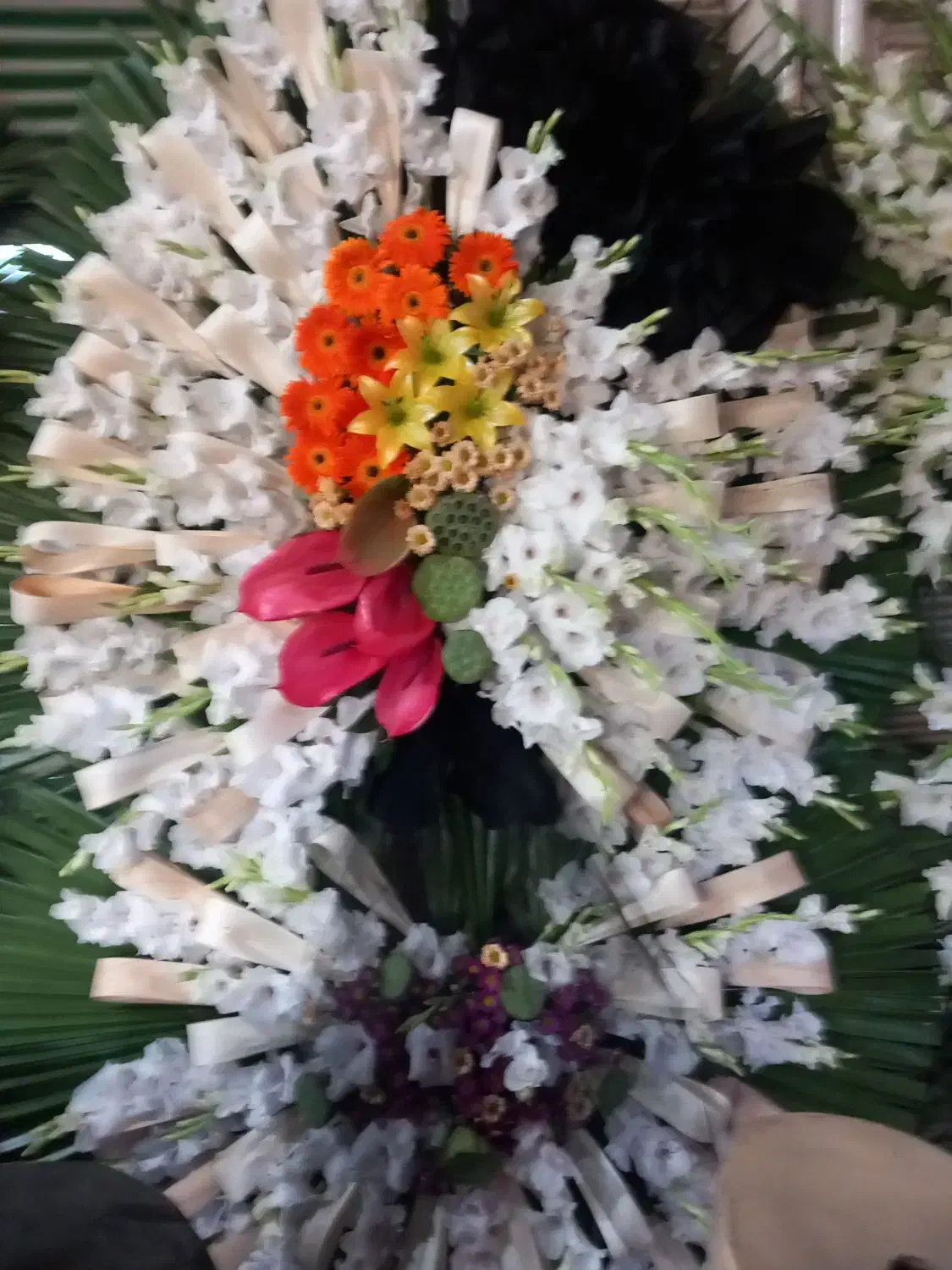 تاج گل ترحیم وافتتاحیه از ۱۴۰۰۰۰۰الی...|گل و گیاه طبیعی|اسلامشهر, شهرک مفیدی|دیوار