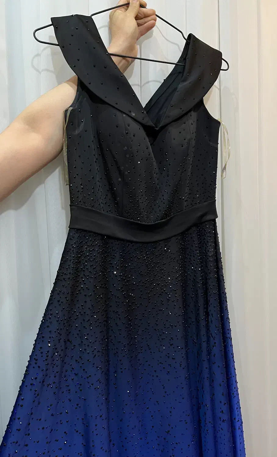 لباس مجلسی در حد نو|لباس|دامغان, |دیوار