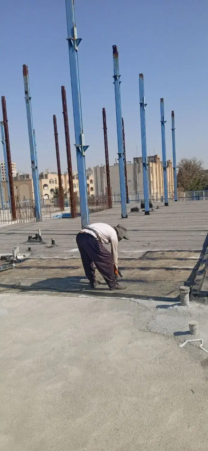 نصب ایزوگام شرق قیرگونی و آسفالت|خدمات پیشه و مهارت|خنداب, |دیوار