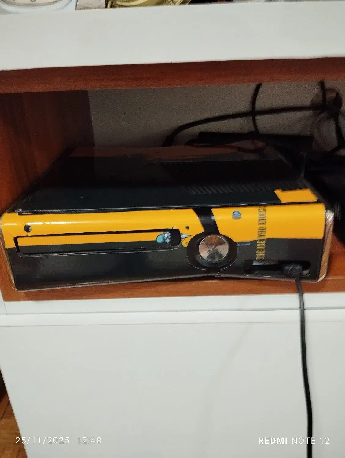 ایکس باکس 360 با ۳ تا دسته او شارژر باتری|کنسول، بازی ویدئویی و آنلاین|قزوین, |دیوار