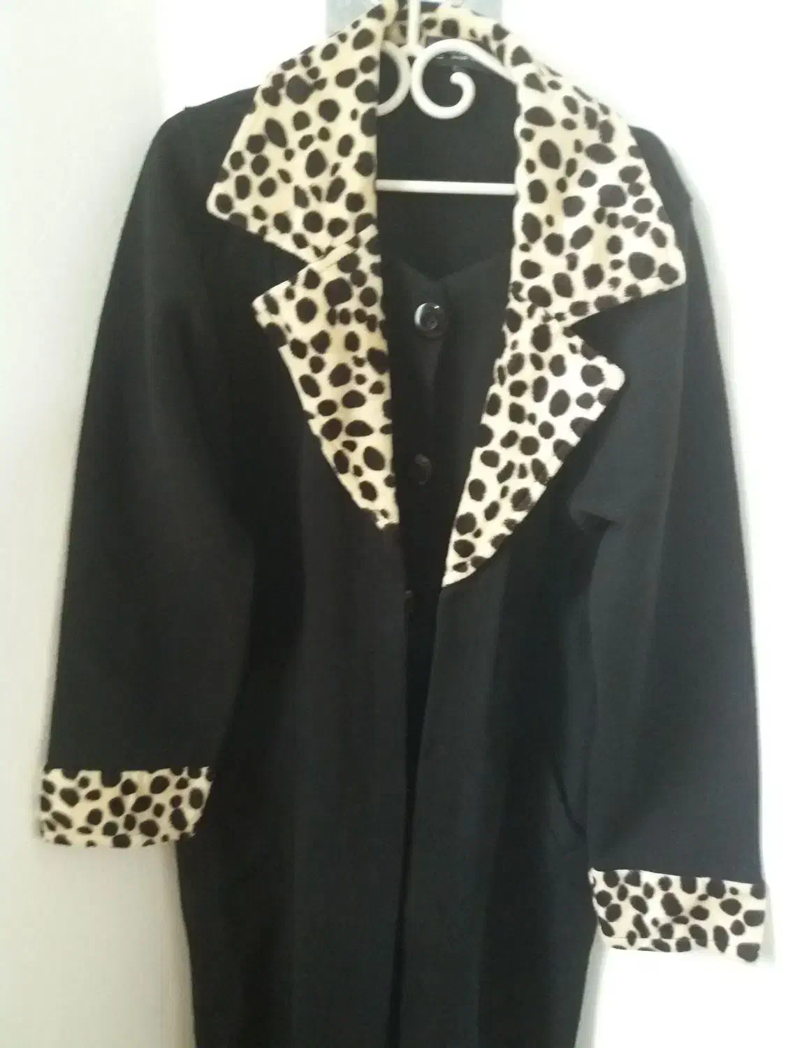 پالتو کاموا|لباس|چالوس, |دیوار