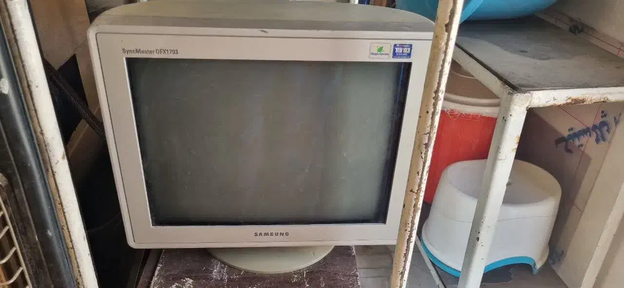 مانیتور قدیمی ۱۷ اینچ سامسونگ|قطعات و لوازم جانبی رایانه|تهران, فلاح|دیوار