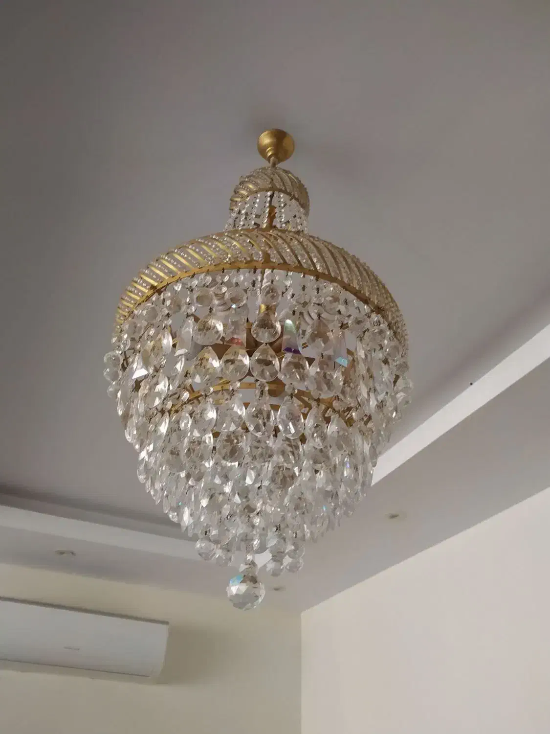 لوستر|لوستر و چراغ آویز|قدس, شهرقدس|دیوار