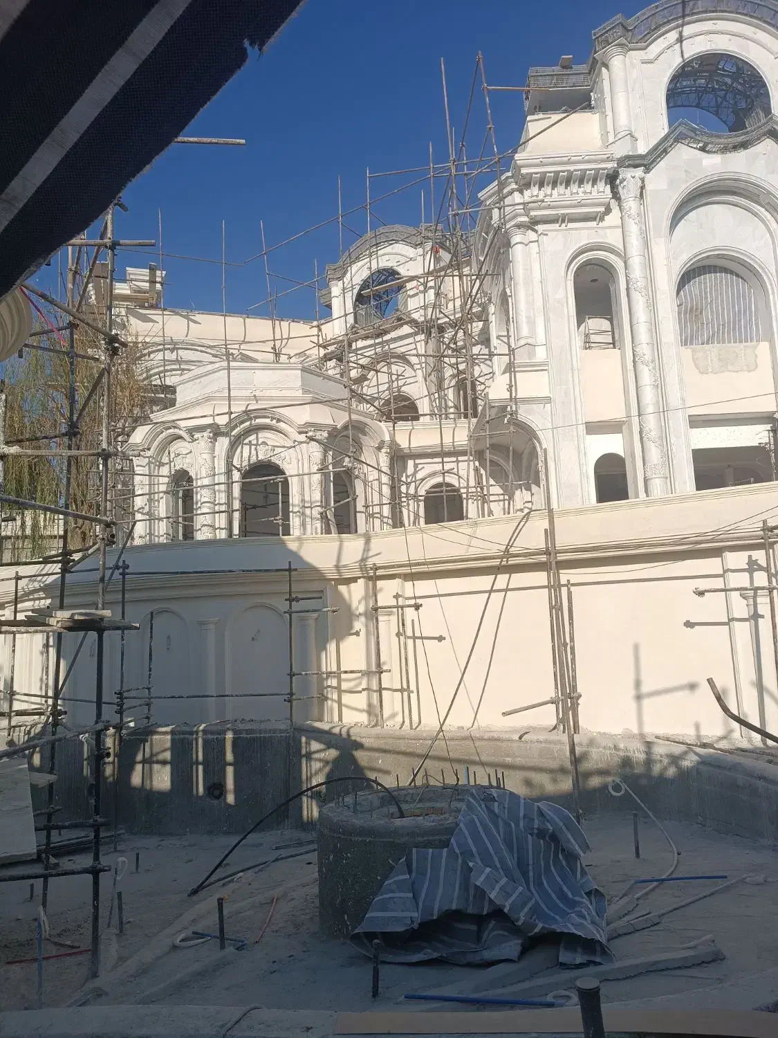 نما رومی با سیمان سفید وسیاه|خدمات پیشه و مهارت|زیرآب, |دیوار