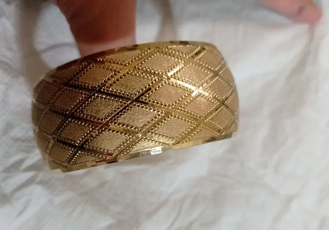 تک پوش طلا نو|جواهرات|یاسوج, |دیوار