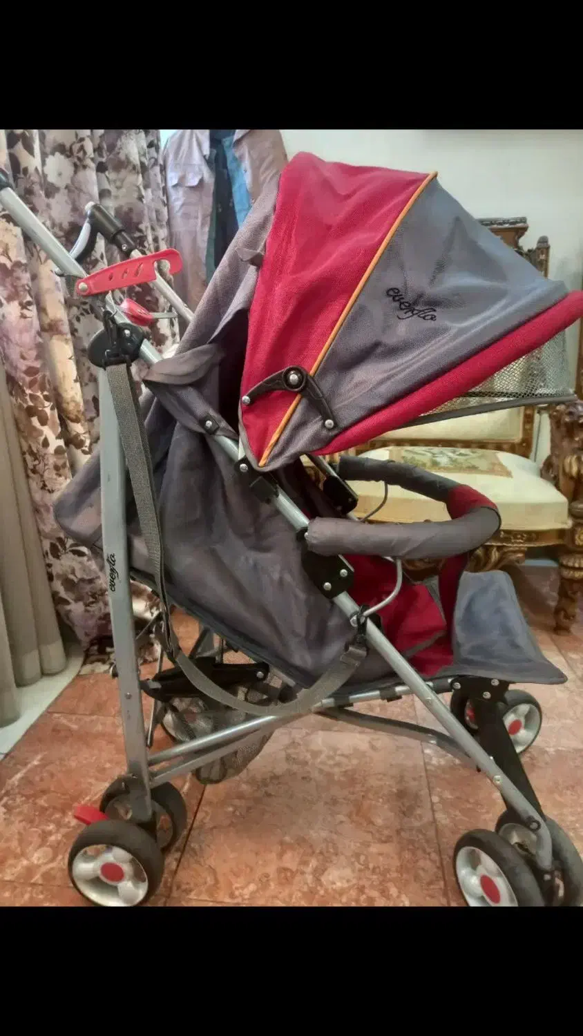 کالسکه عصایی مسافرتی به همراه صندلی ماشین|کالسکه و لوازم جانبی|تهران, فردوس|دیوار