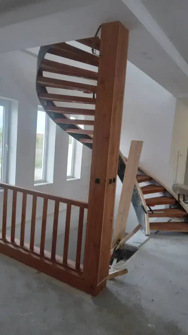 نجاری حلب کوبی جوشکاری آلاچیق لمبه پیویسی آلاچیق|عمدهفروشی|آمل, |دیوار