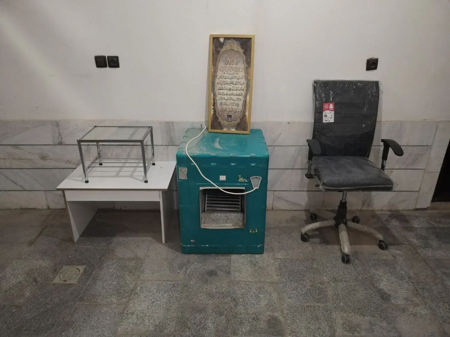 صندلی اداری|صندلی و نیمکت|تربت‌حیدریه, دیزقند|دیوار