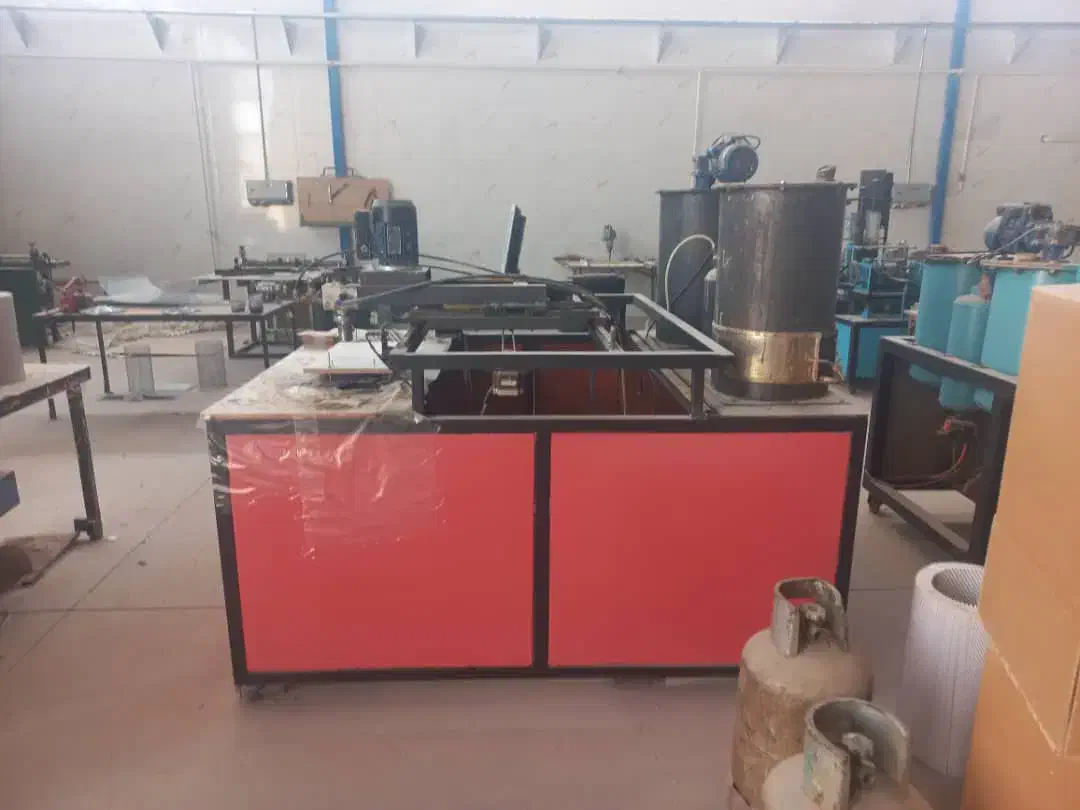 نیازمند نیروی ساده در تولید و بسته بندی|استخدام صنعتی، فنی، مهندسی|بومهن, |دیوار