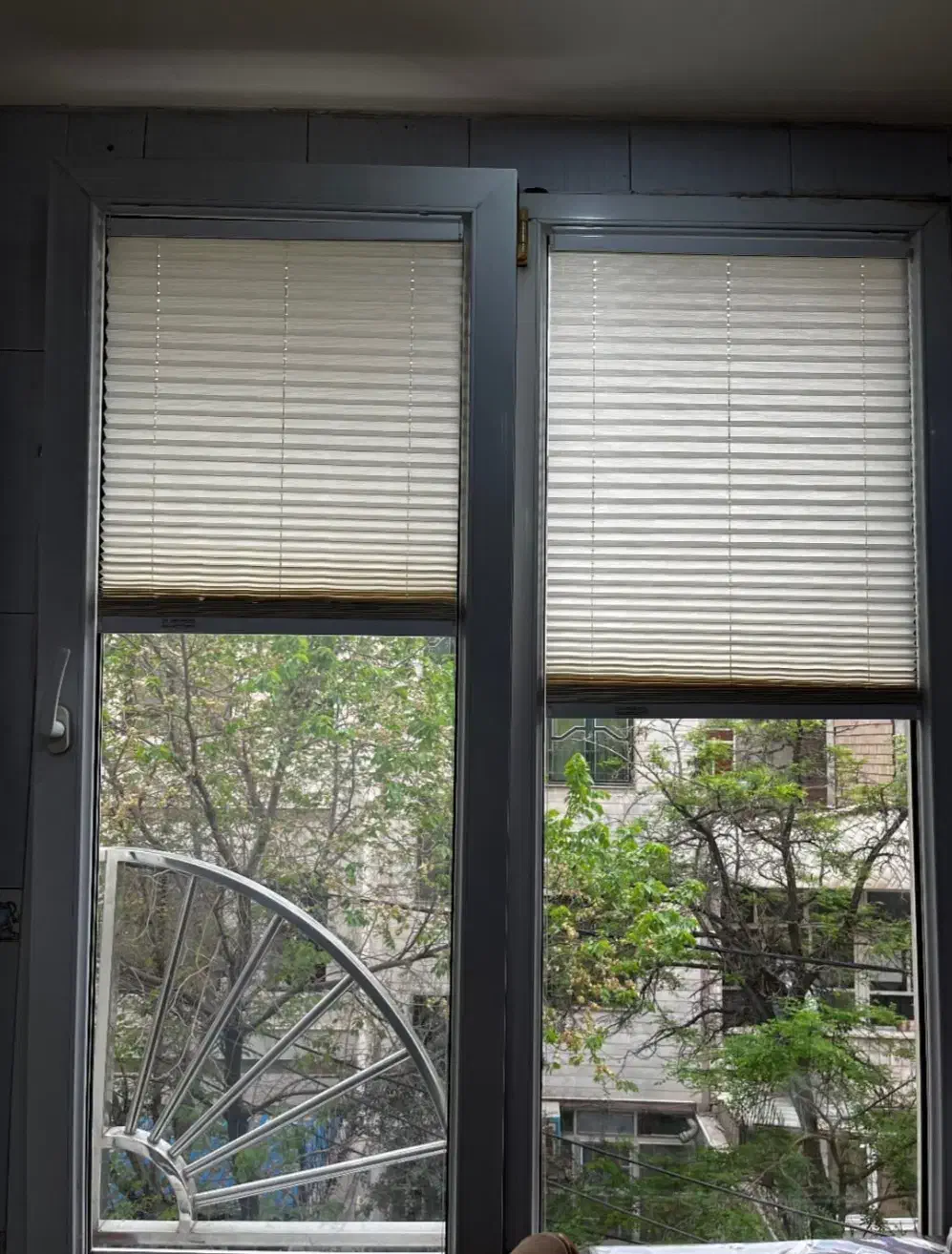 تولید کننده انواع پرده های زبرا|پرده، رانر، رومیزی|تهران, شهرک استقلال|دیوار