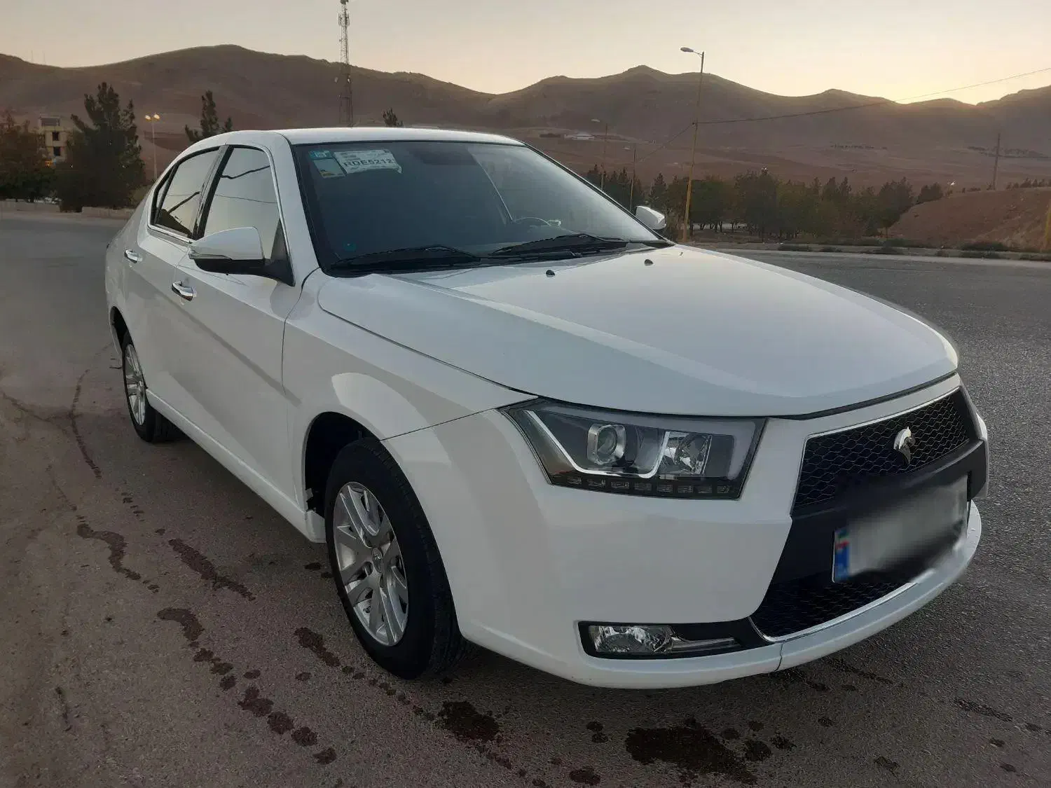 دنا پلاس ۶دنده|خودرو سواری و وانت|خرمآباد, |دیوار