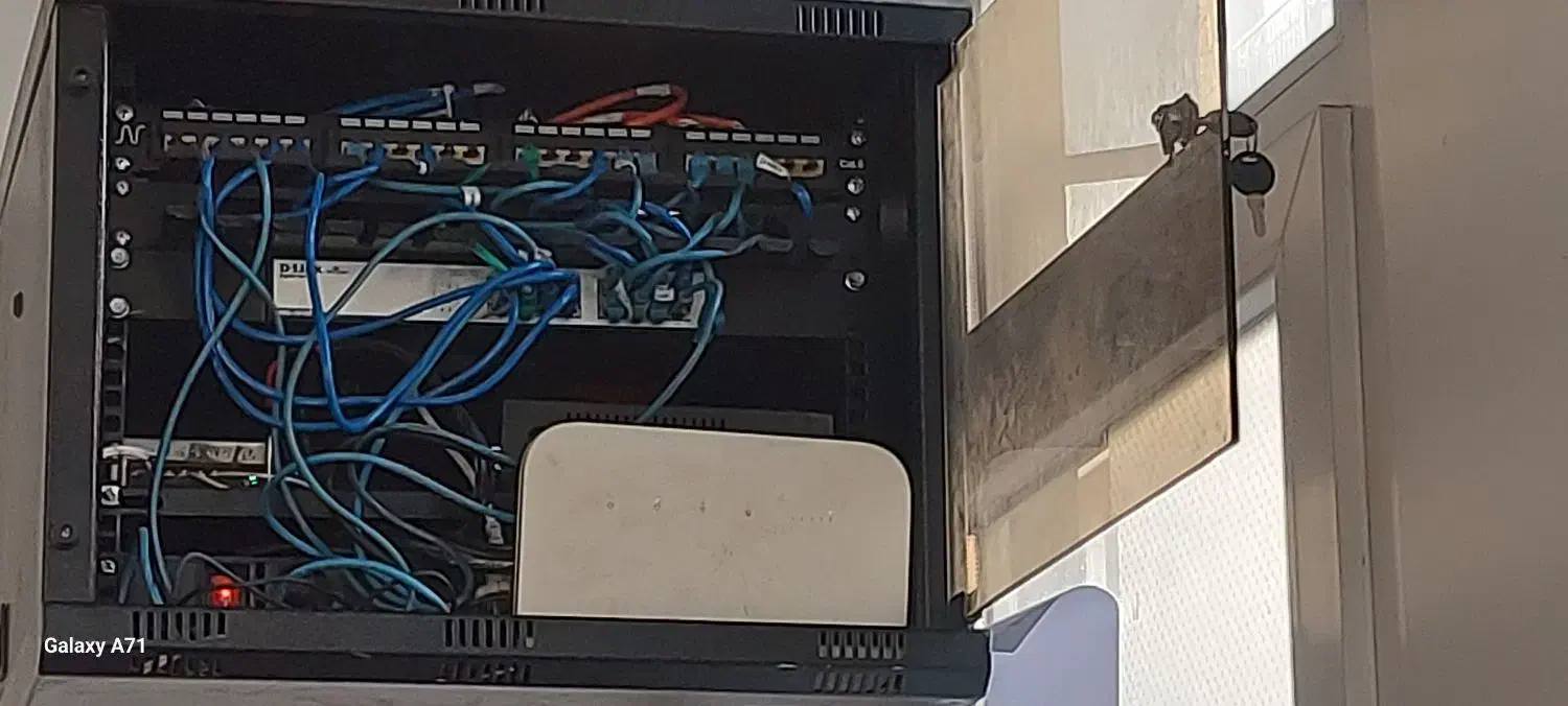 رک شبکه همراه سوئیچ16 پورت|مودم و تجهیزات شبکه|تهران, تهرانپارس شرقی|دیوار