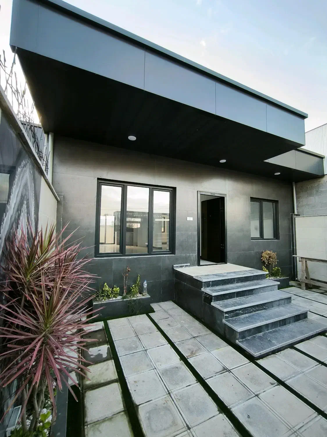 ویلا نوساز ۱۶۰متر بنا۹۰متر شهرساحلی خشکبیجار/کد۷۹۰|فروش خانه و ویلا|رشت, گلباغ نماز|دیوار