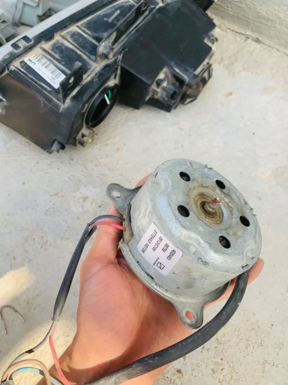 همه وسایل یکجا فروخته میشود|قطعات یدکی و لوازم جانبی|شیراز, کوشک میدان|دیوار