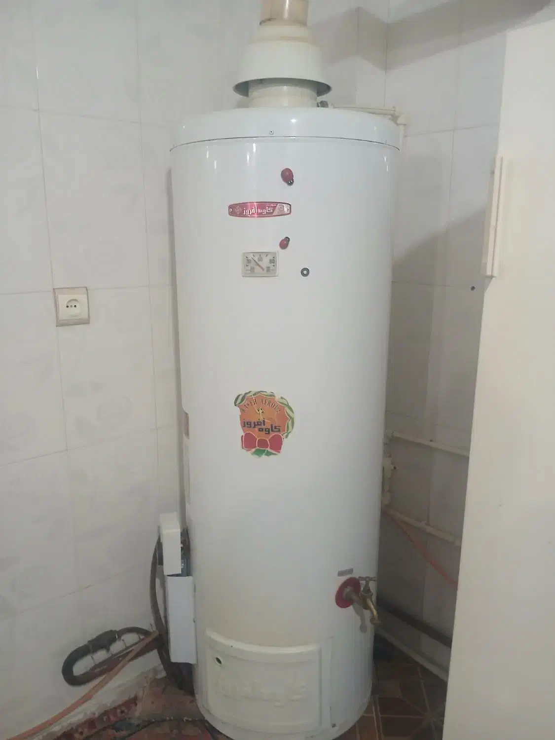 آب گرمکن زمینی|آبگرمکن، پکیج، شوفاژ|بناب, |دیوار