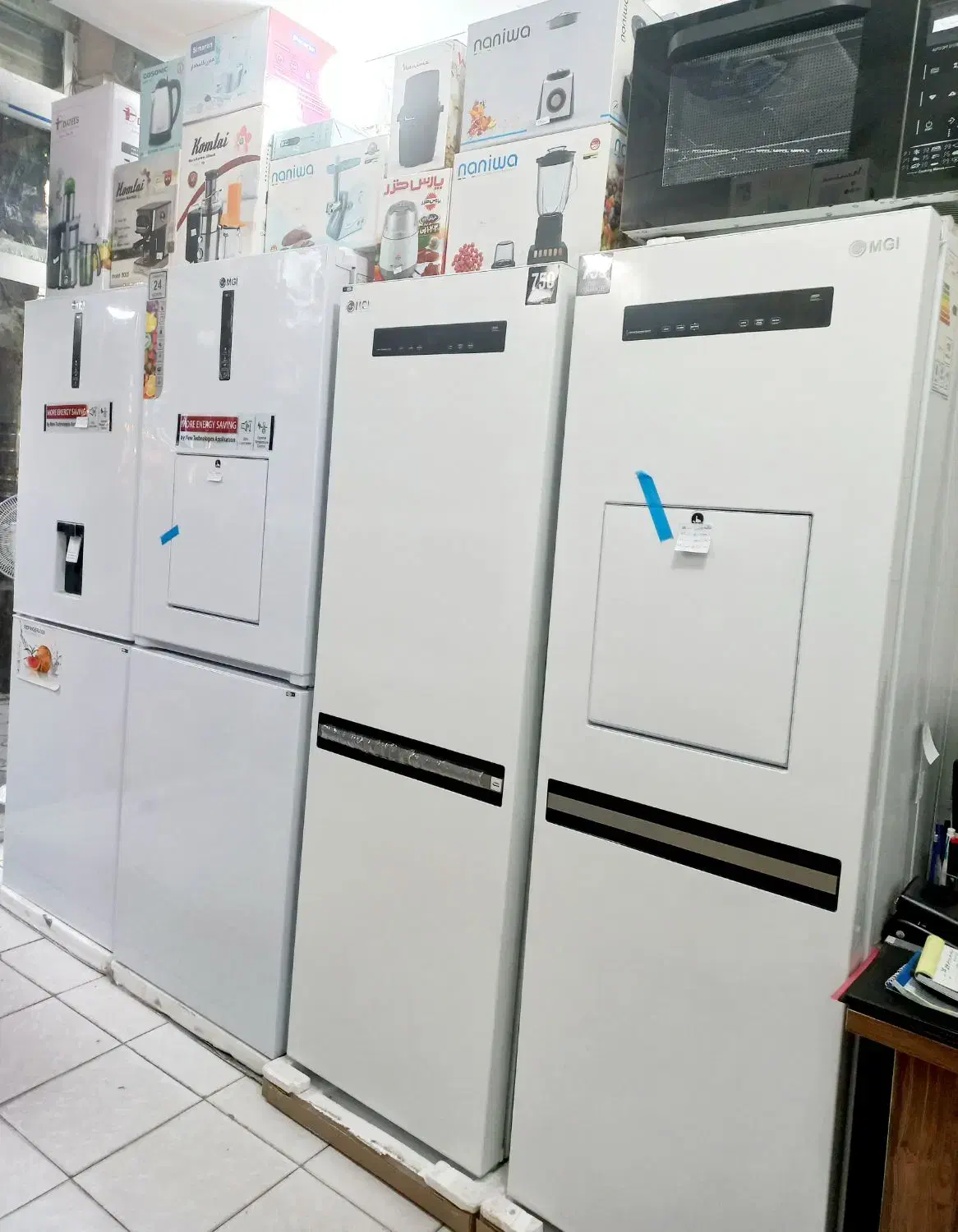 فروشگاه لوازم خانگی نوین کالا .  فیاض .جنب فیاض ۶|ماشین لباسشویی و خشک‌کن لباس|لاهیجان, فیاض|دیوار