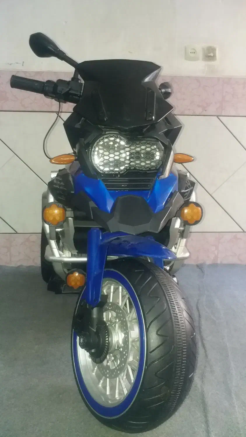 موتور شارژی 6 موتوره|اسباب‌‌بازی|نجف‌آباد, شهدای غربی|دیوار