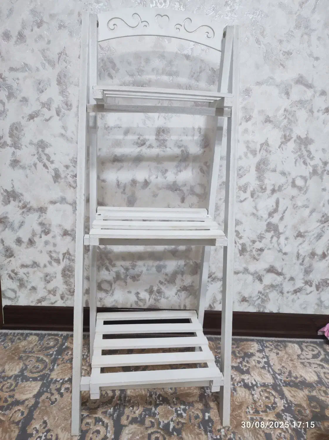 استندگل ۳طبقه درحدنو ضدآب|گل و گیاه طبیعی|اصفهان, باغ فدک|دیوار