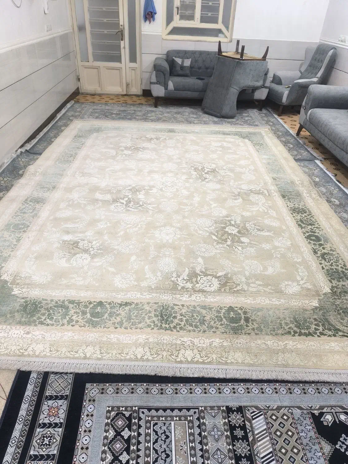 ۲ عدد فرش در حد نو|فرش|بهبهان, |دیوار