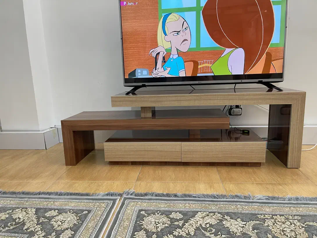 میز تلویزیون|میز تلویزیون|اسفراین, |دیوار